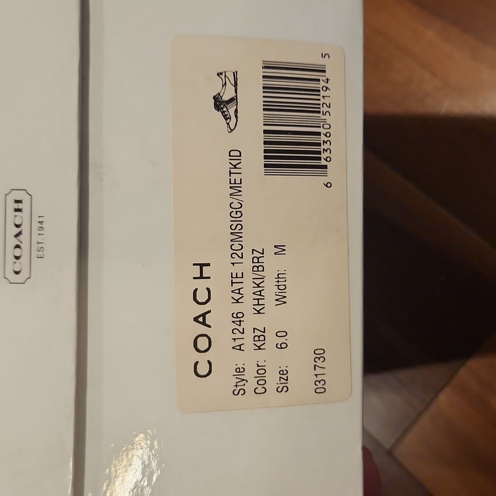Coach Signature Sneakers - Picture 6 of 7